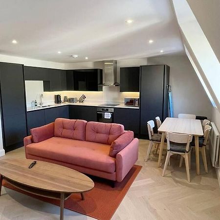 Apartments In The Heart Of Richmond, London Ричмонд Экстерьер фото